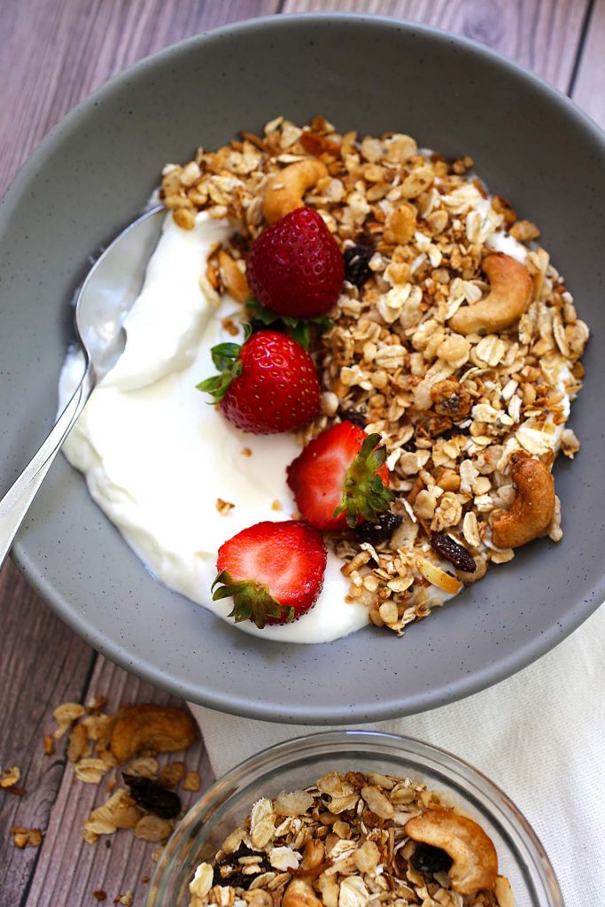 Granola with yogurt and strawberries 