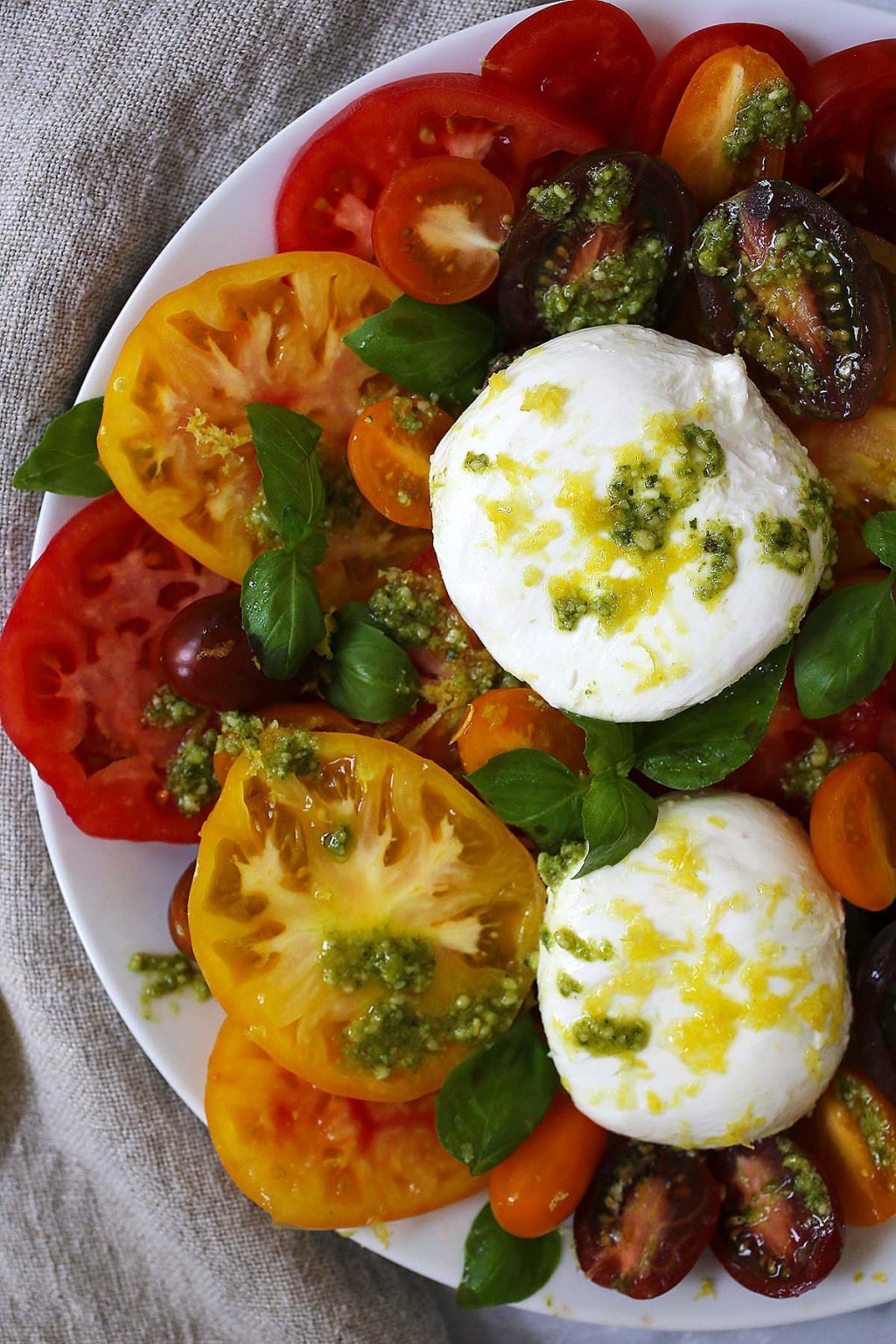 Tomato Burrata Salad