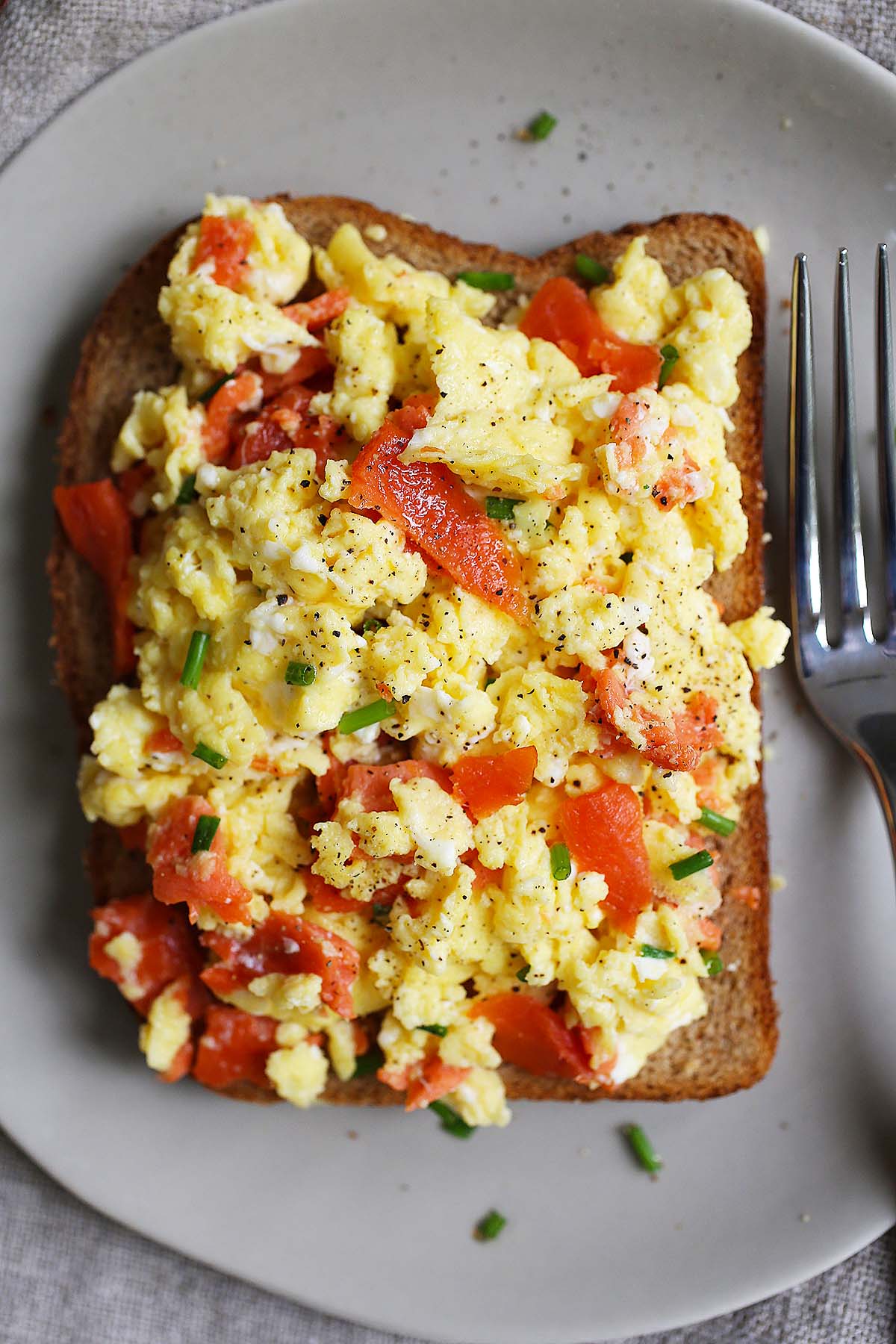 Smoked Salmon Scrambled Eggs