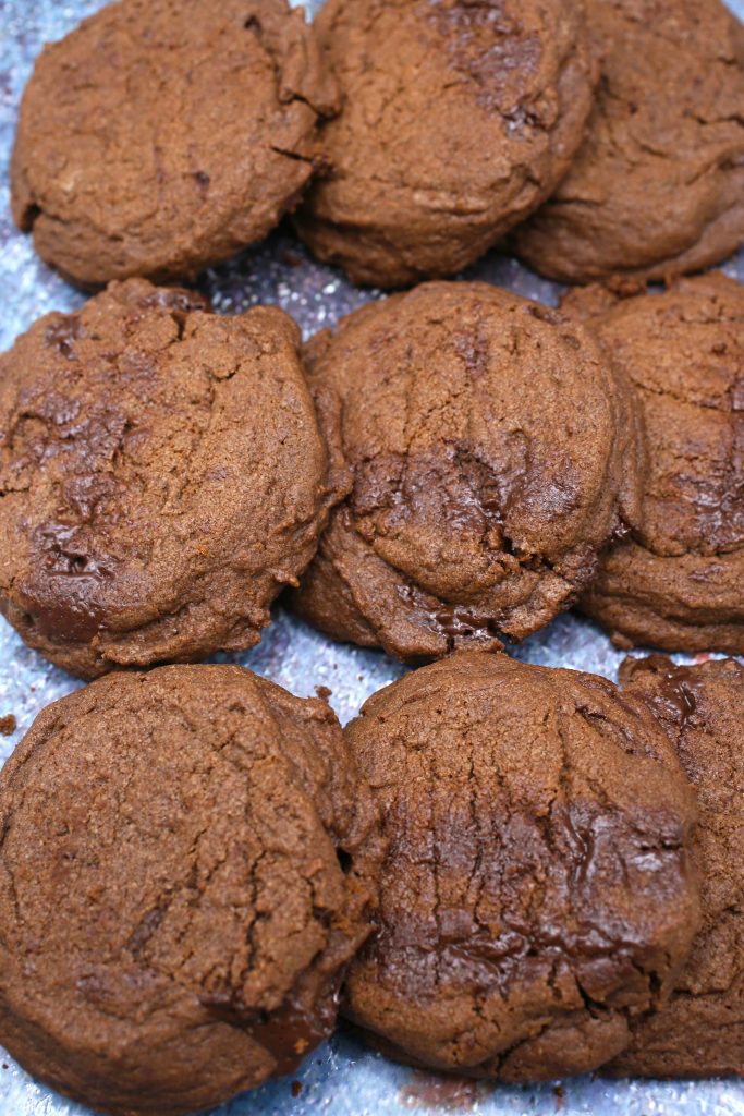 Darcjk chocolate cookies.